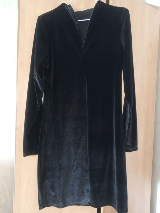 Продам бархатное платье