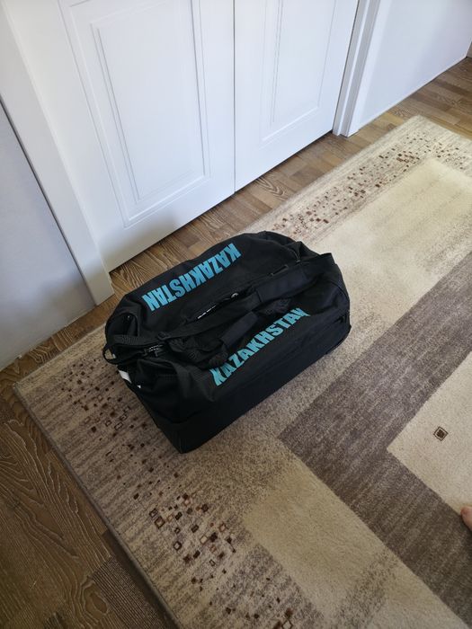 Продам сумку сборной казахстана