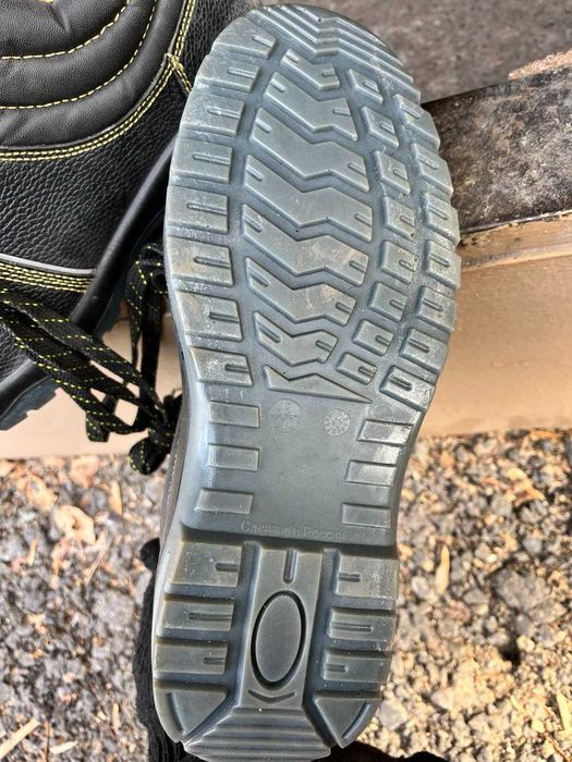 рабочие ботинки (спец обувь)