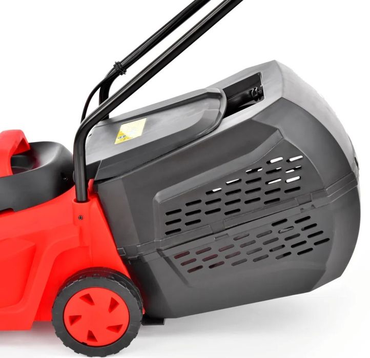 Mașină de tuns iarba electrică Hecht 1000 nefolosită