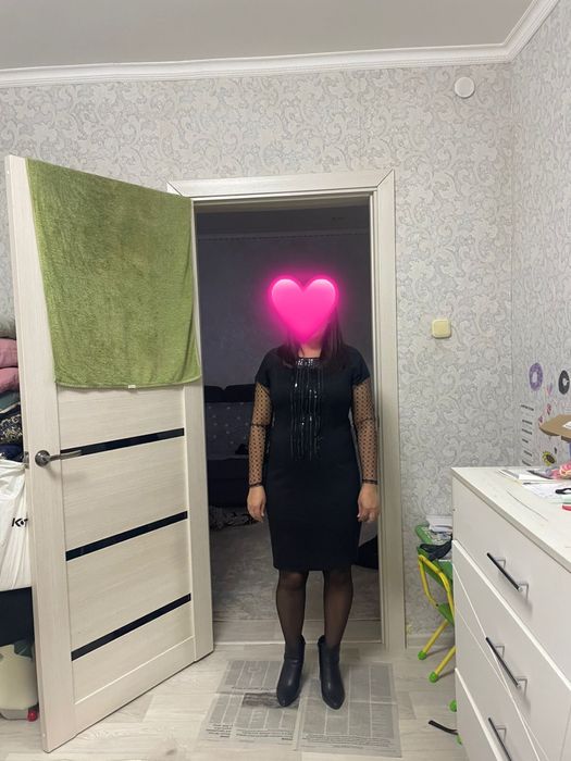 Платье продам срочно