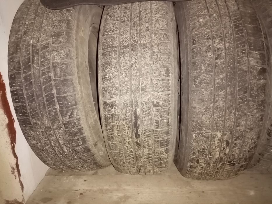 Продам диски с шинами