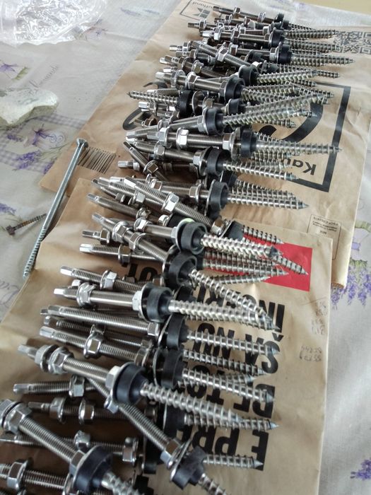 Vând șurub ancoră