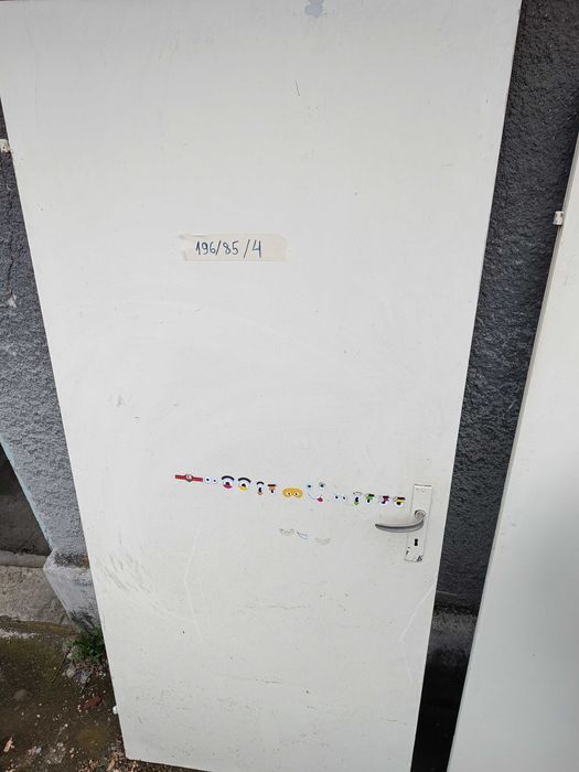 Фазерни и дървени врати