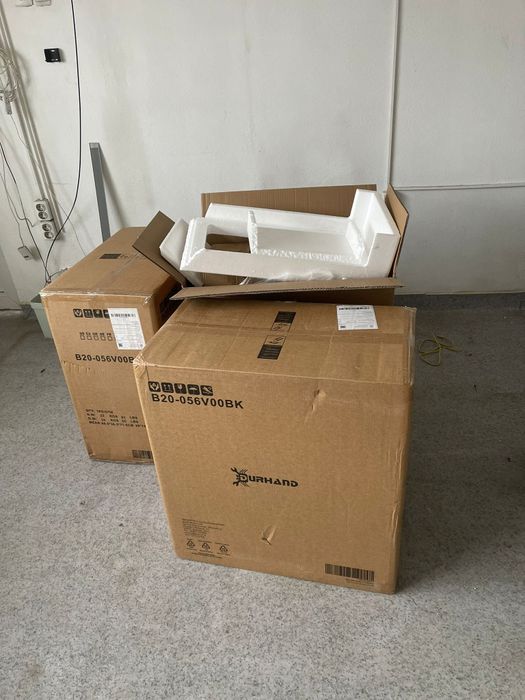 Dulap pentru scule ( folosit și în saloane)