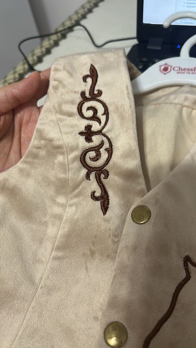 Жилетки детские для мальчиков и девочек