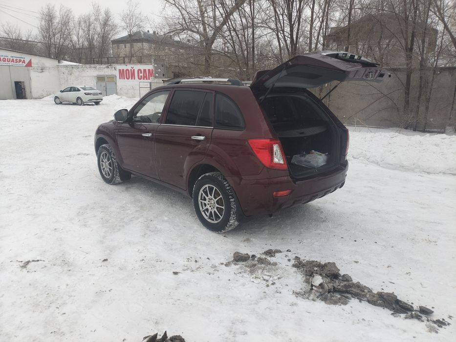 Продам Лифан х 60