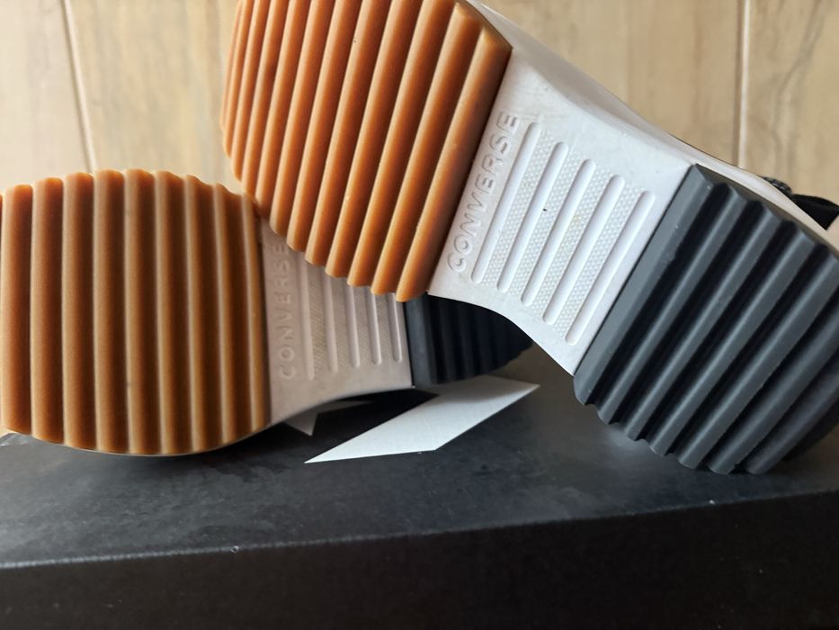 Converse marimea 35,5