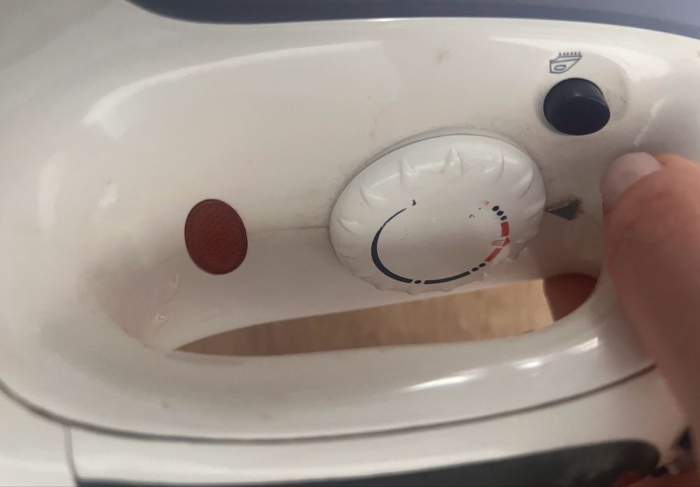 Fier de calcat rufe cu abur