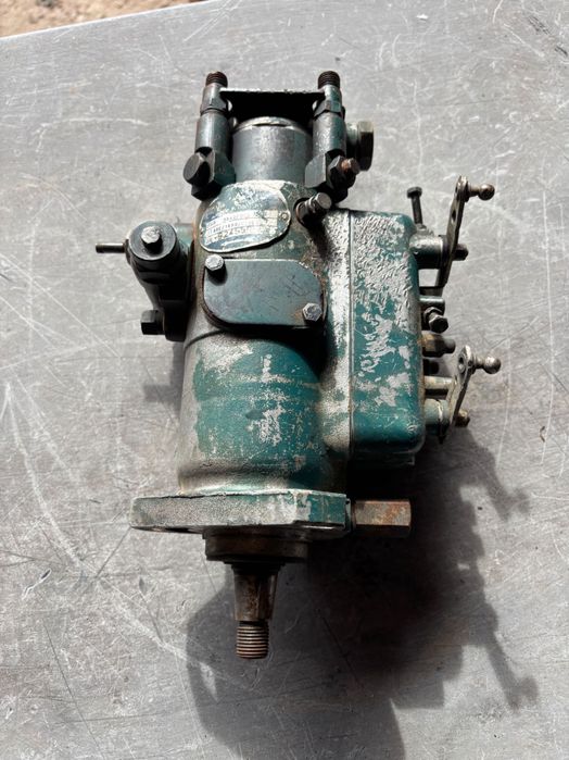 Pompă de injecție de la Aro!