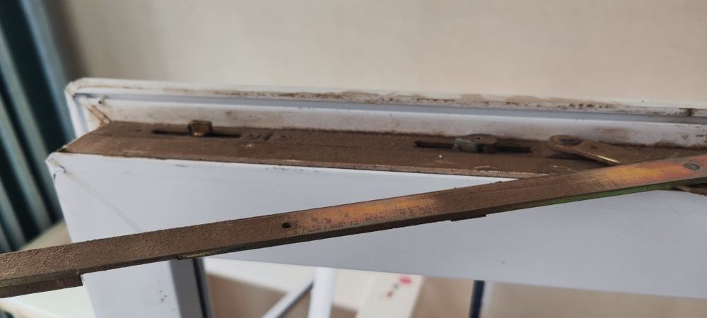 Ремонт и регулировка пластиковых окон