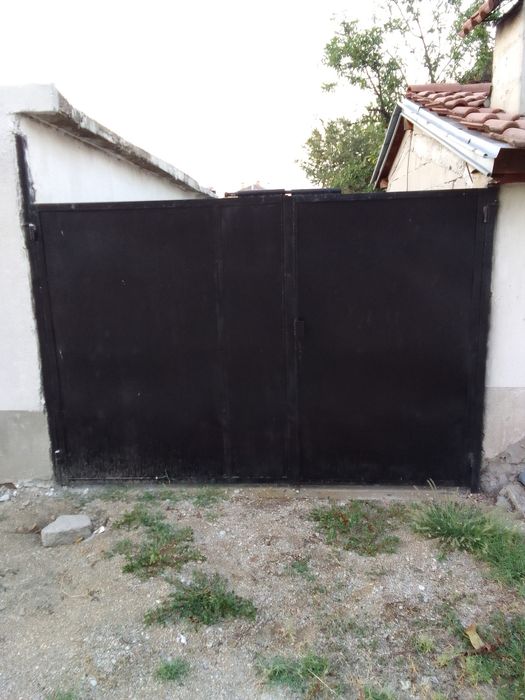 Врата гаражна 240 / 190