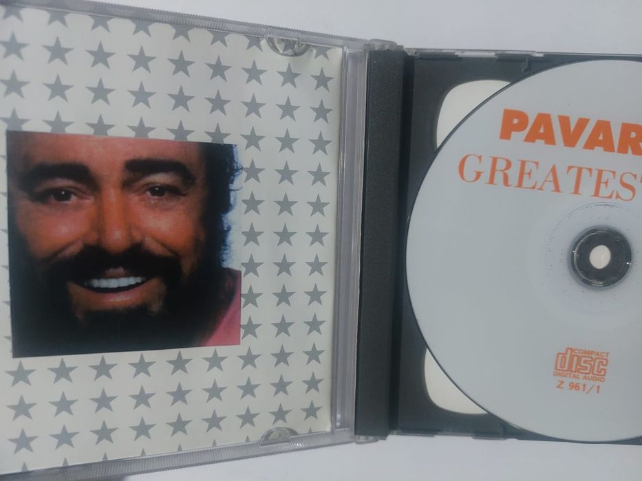 Великий  Лучано  Паваротти