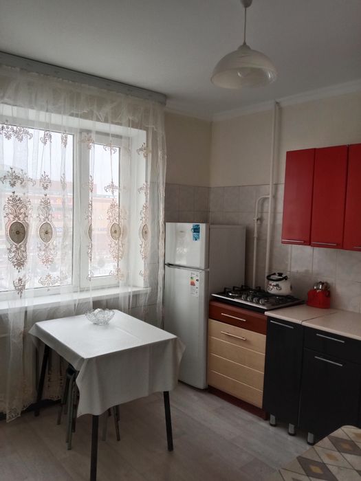 Сдам Посуточно 1к.кв в 11мкр-не