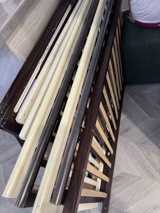 Детские кровати ( манеж )