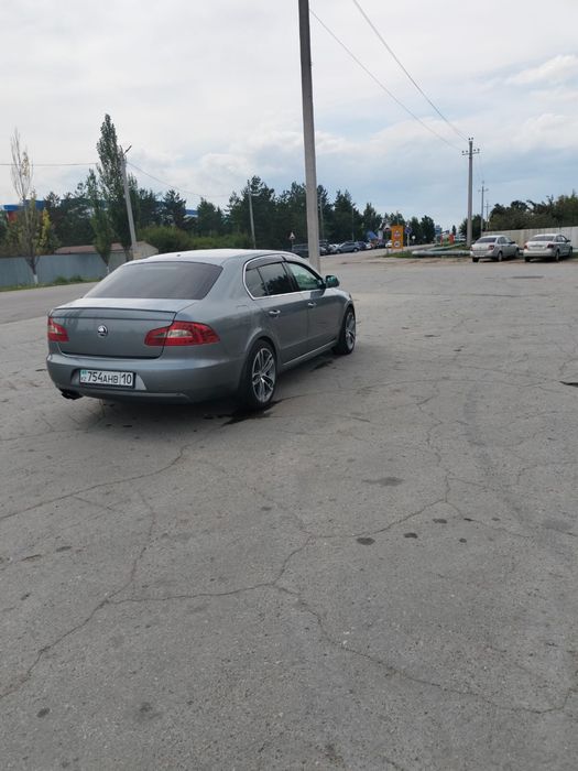 Продам skoda superb 2012