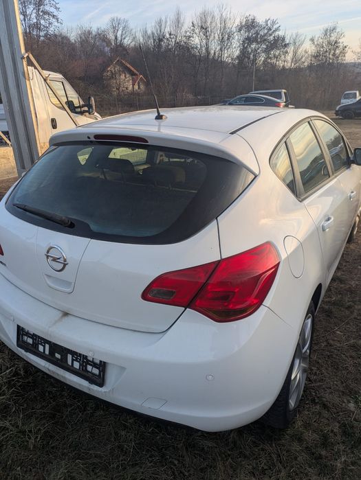 Motor 1,6 benzina Opel Astra j