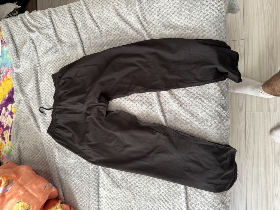 compleu nike miller marimea S pret 200 lei