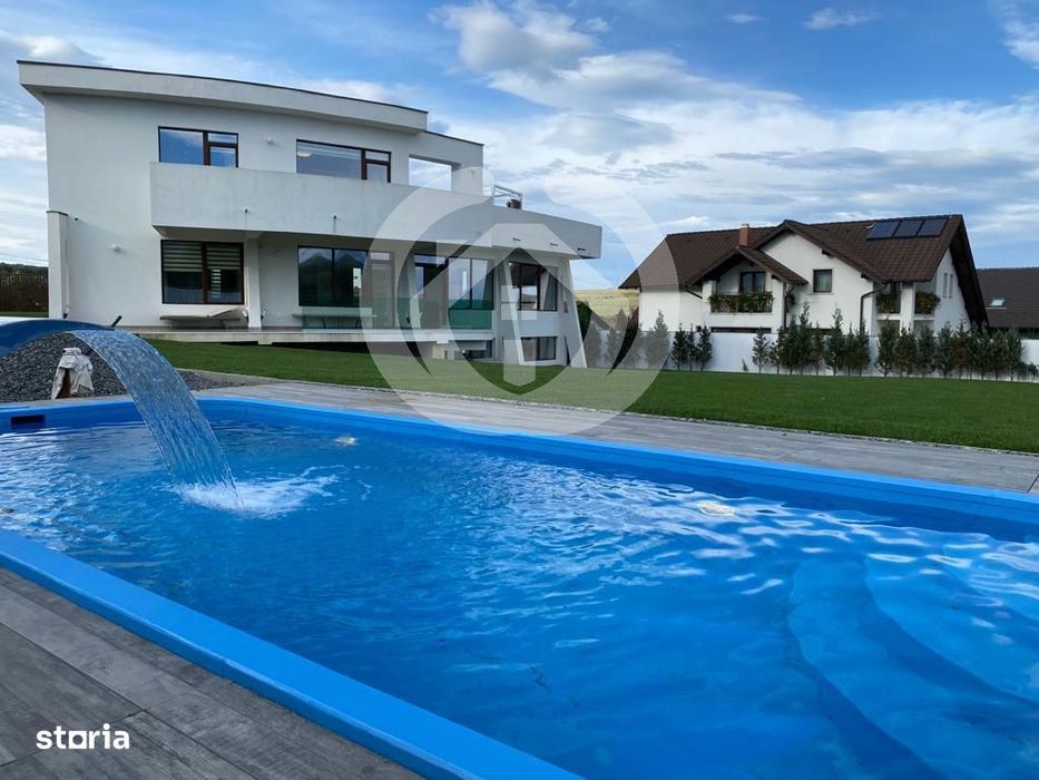Inchiriere vila de lux Cisnadie | Piscina, sauna, jacuzzi, garaj dublu