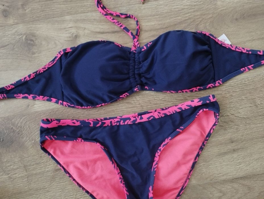 Дамски бански от shein и H&M