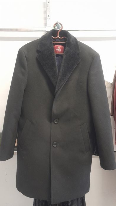 Пальто в отличном состоянии!