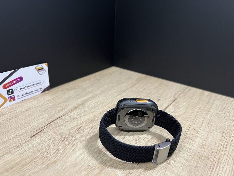 Apple Watch Ultra 2 49mm Black Titanium Second-Hand 2 ani garanție, Te