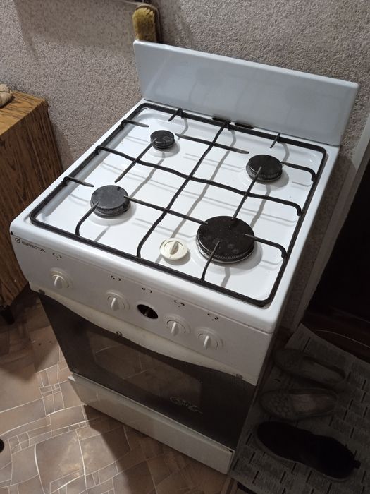 Газовая плита рабочая