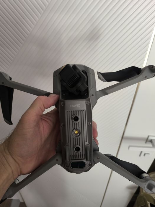 Квадрокоптер Dji air 2