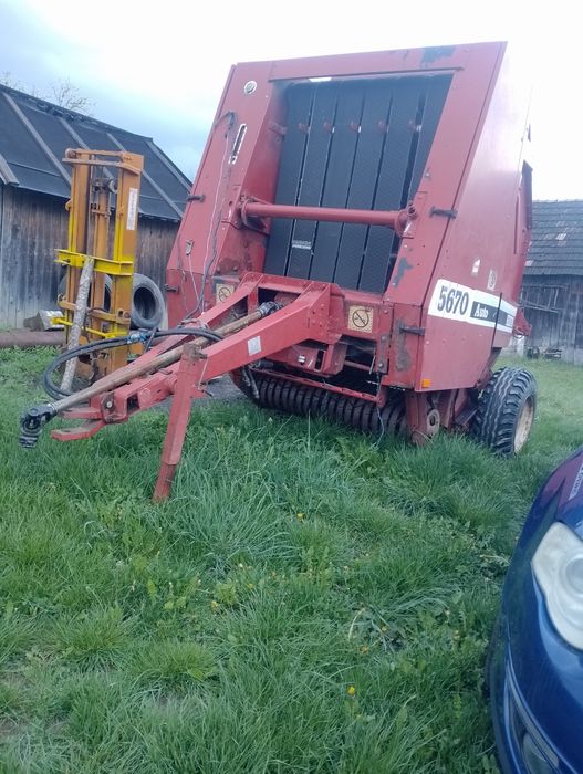 Presă de balotat HESSTON Auto 5670