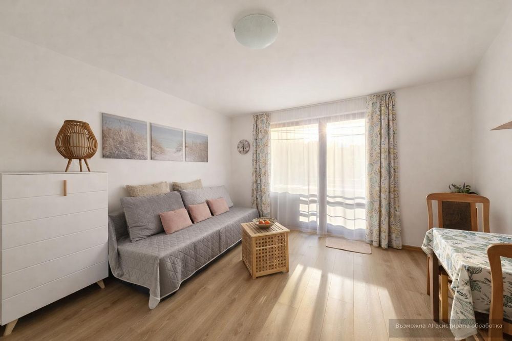 Дава се под наем Двустаен апартамент в Варна, Център - 55 кв.м за 448.8 € - Снимка #2