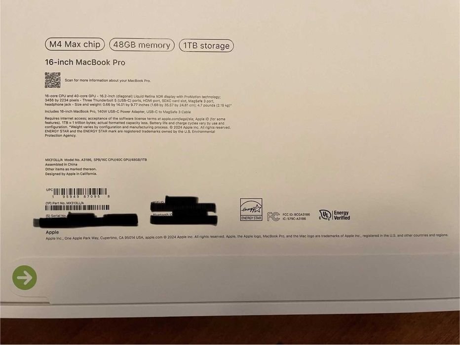 Macbook pro 16 m4 2025