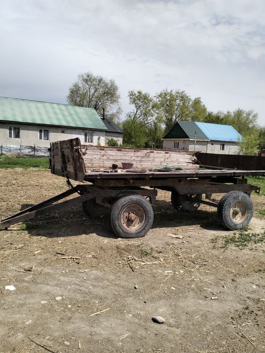 Продам трактор с прицеп