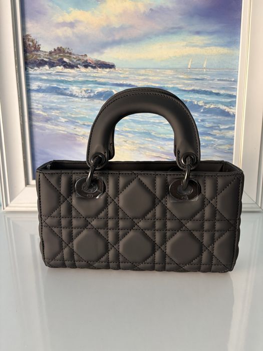 Дамска чанта - Dior