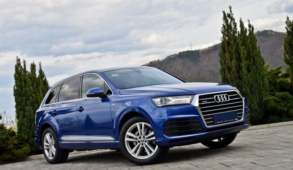 Audi Q7 "S-LINE interior/exterior"/Bord Virtual/Bose/4 camere video/Key-less