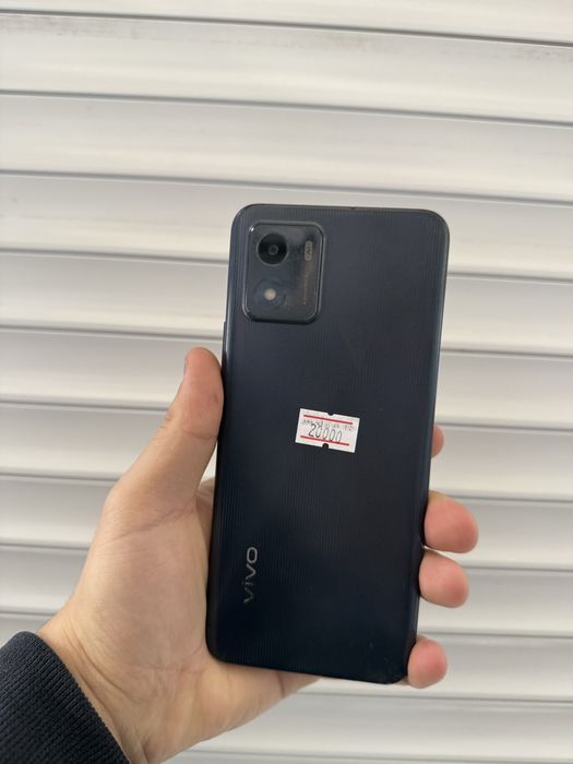 Продается смартфон Vivo Y01