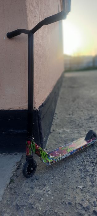 Трюкавой самокат