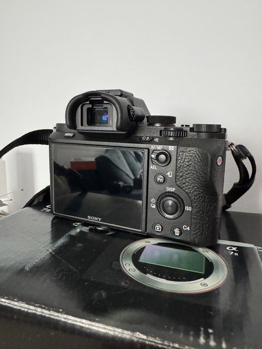 Фотоаппарат Sony a7ii body