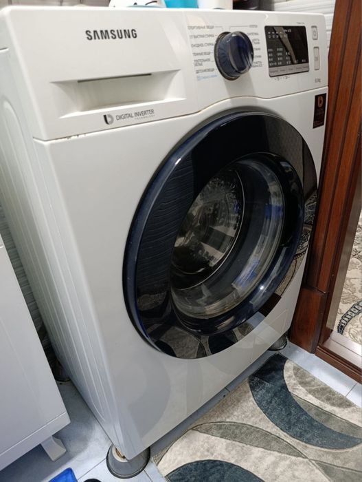 SAMSUNG 6kg lik srochna sotiladi. B/U