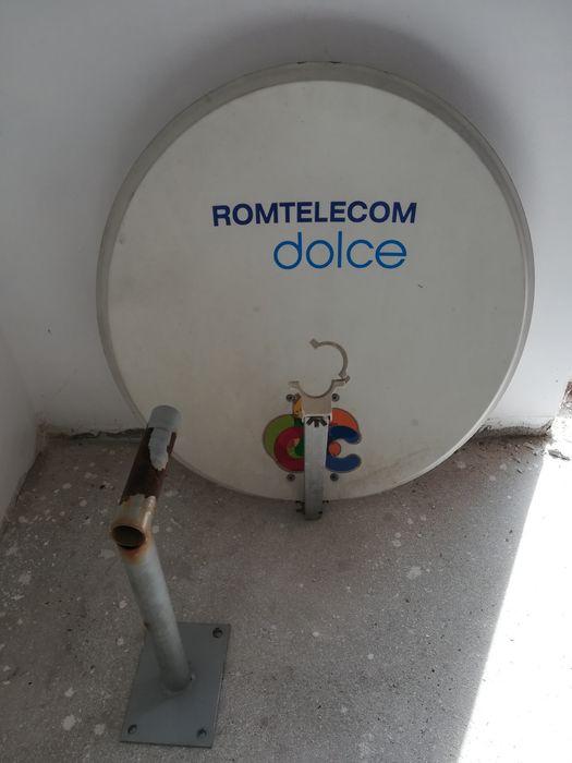 Vând antena satelit