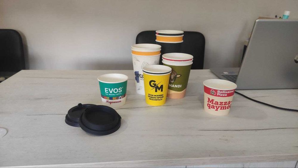 Стаканы , одноразовые бумажные