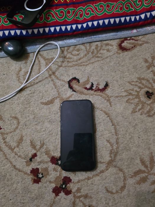 айфон 15 256гб черного цвета