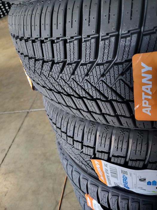 Vand anvelope noi all season  245/40 R18 Aptany M+S