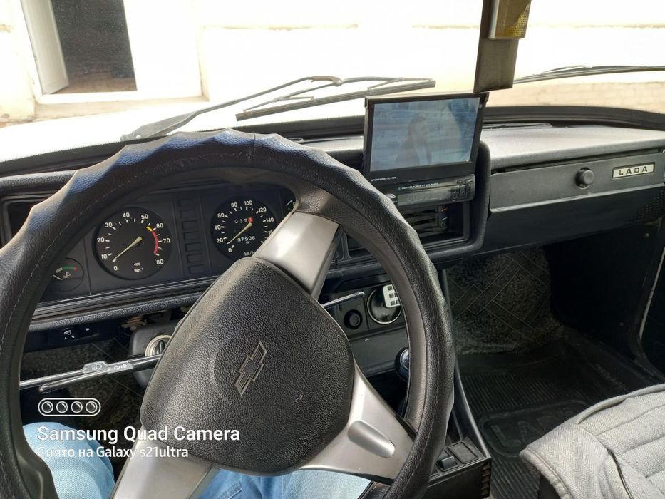 2107 jiguli sotiladi