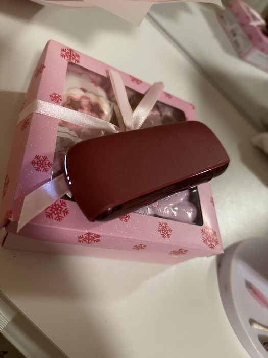 IQOS ILUMA in stare buna