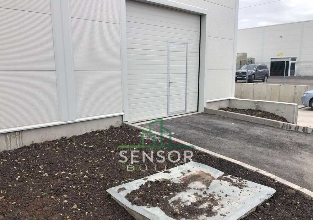 Дава се под наем Склад в София, Гоце Делчев - 730 кв.м за 4587.96 € - Снимка #1