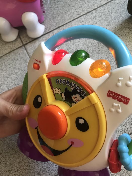 Светещи, музикални играчки