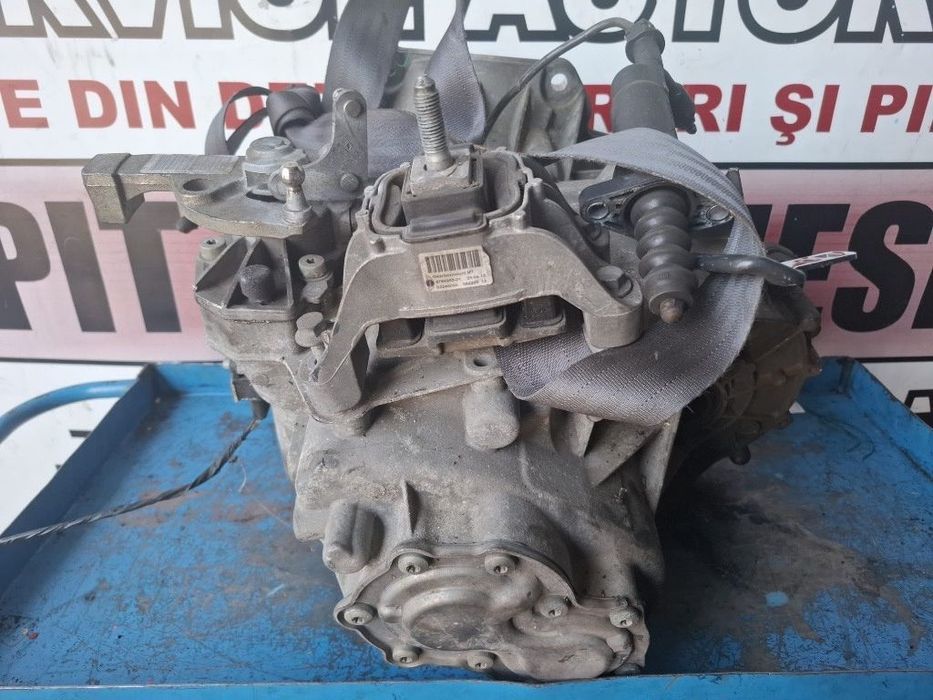 cutie de viteze manuala mini cooper countryman 23007594640 7594640 r60 r61 n47 1.6 d