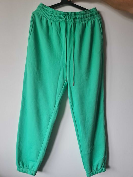 Дамско долнище H&M (анцуг)