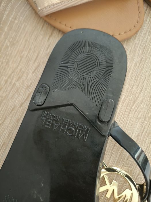 Дамски сандали и чехли Tommy