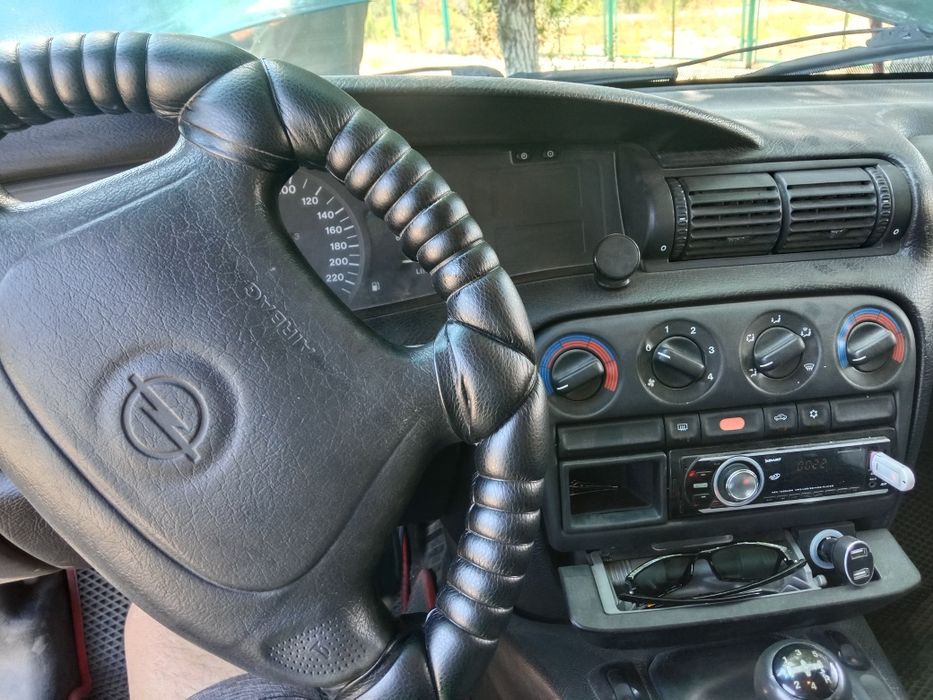 Продам опель омега